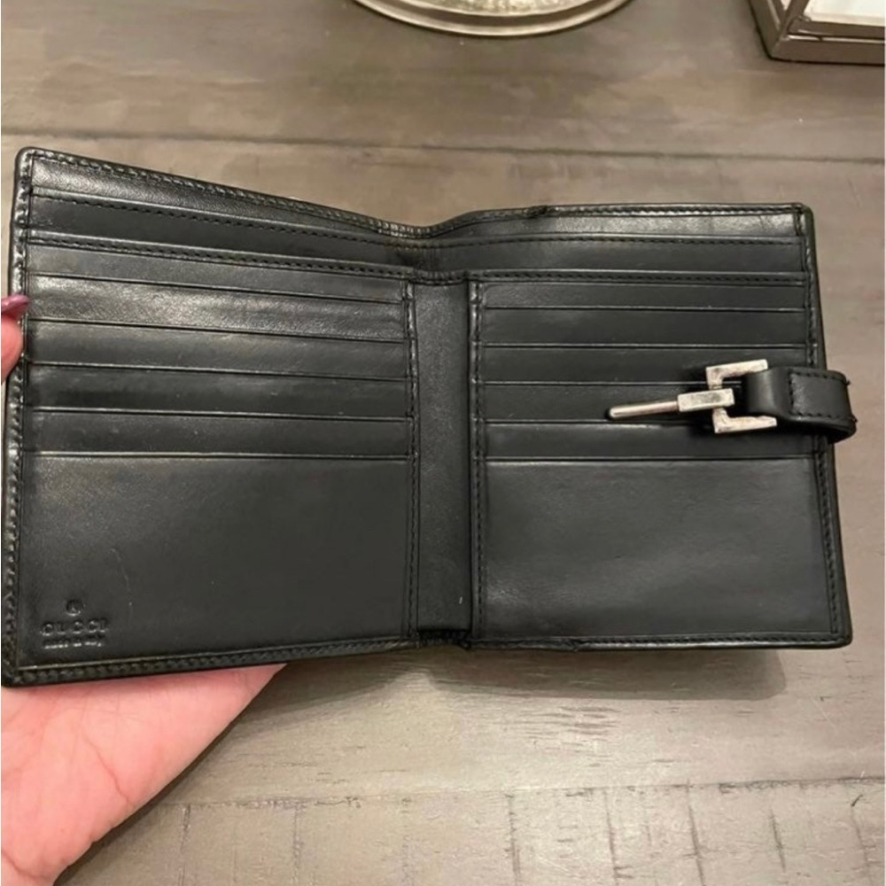 Gucci Wallet - Picture 3 of 4